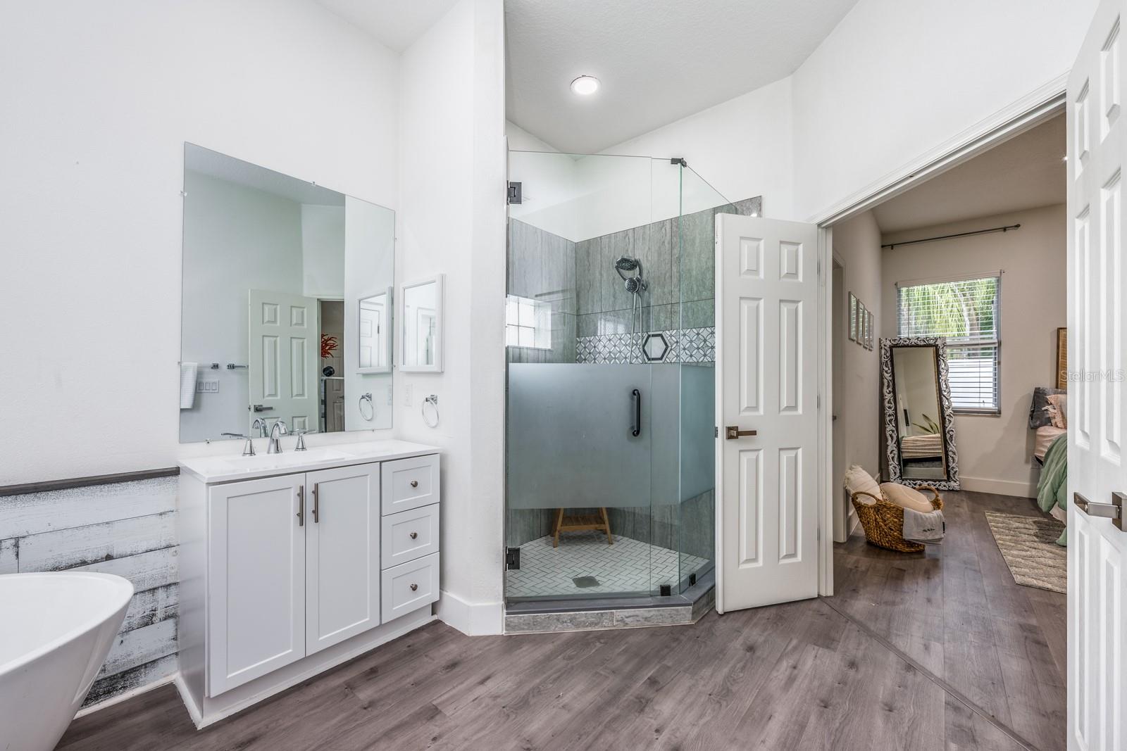 RESERVE - Residential