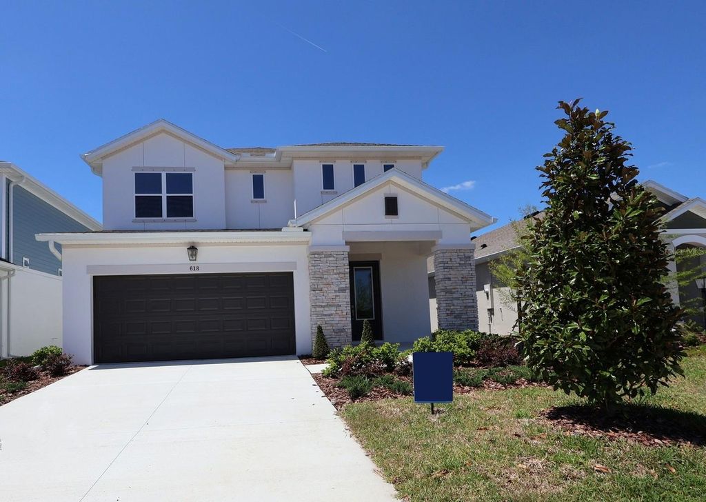 Photo of 618 Kingswood Court, Bradenton, FL 34212 (MLS # TB8476252)