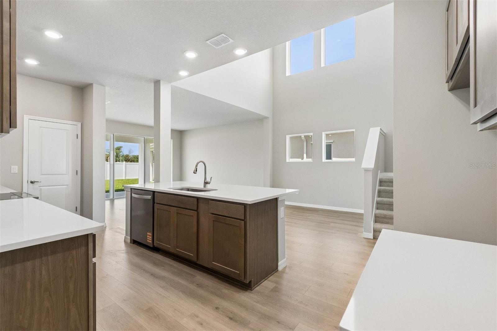 EASTLYN - Residential