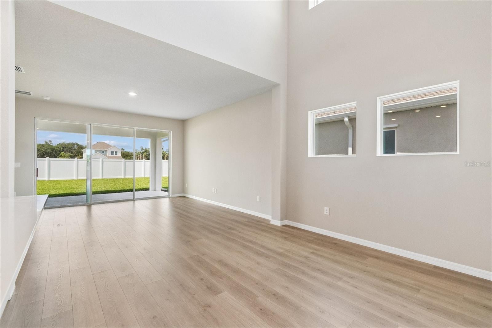 EASTLYN - Residential