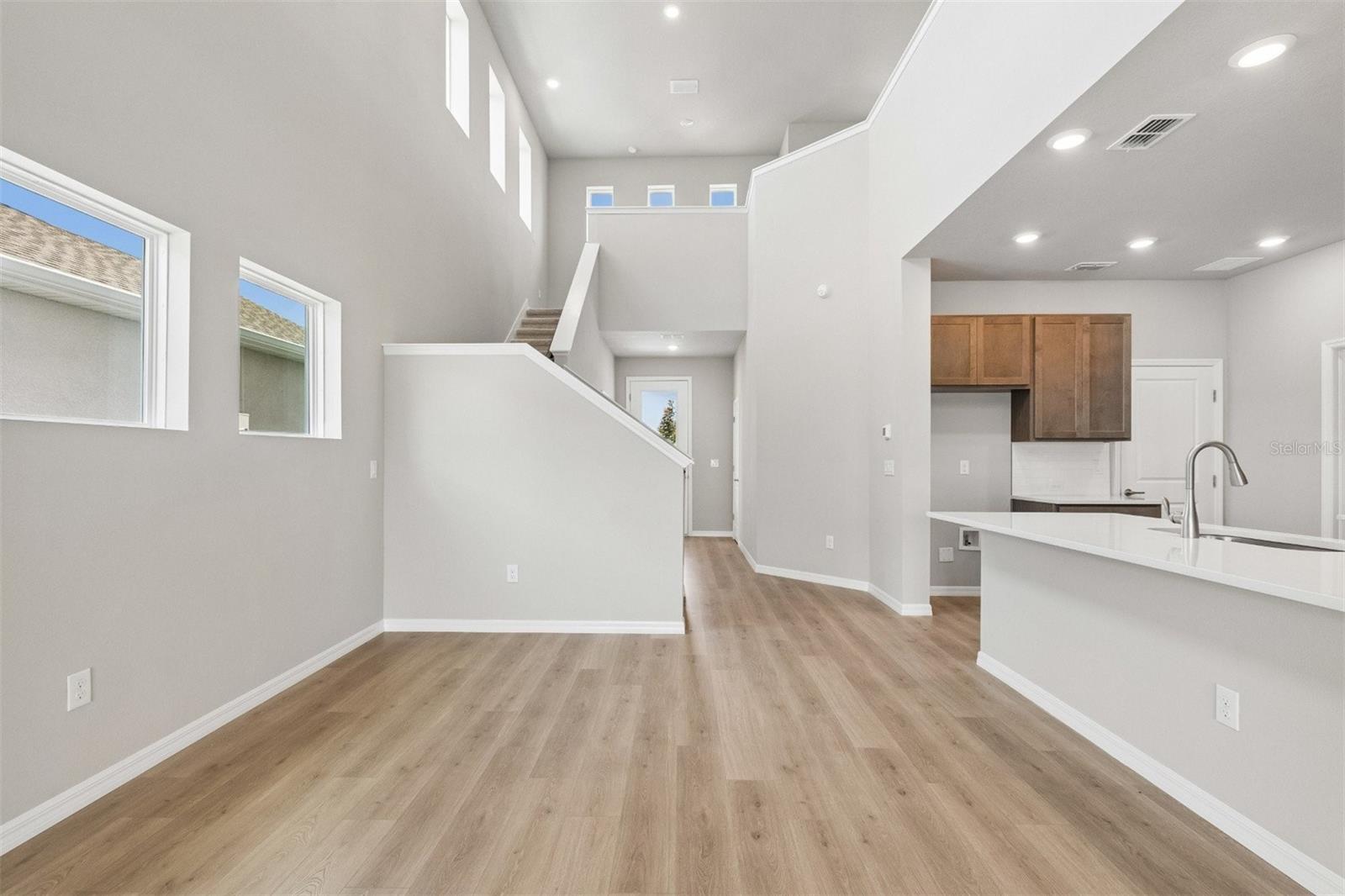 EASTLYN - Residential