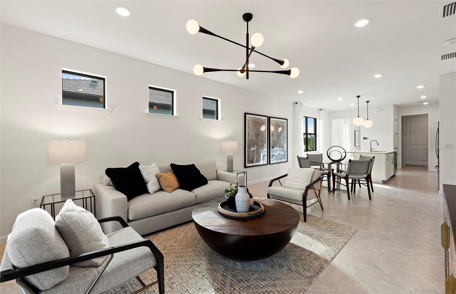 ARBOR OAKS AT THE WOODLANDS - Residential