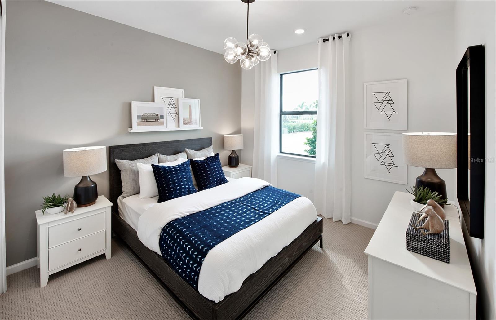 ARBOR OAKS AT THE WOODLANDS - Residential