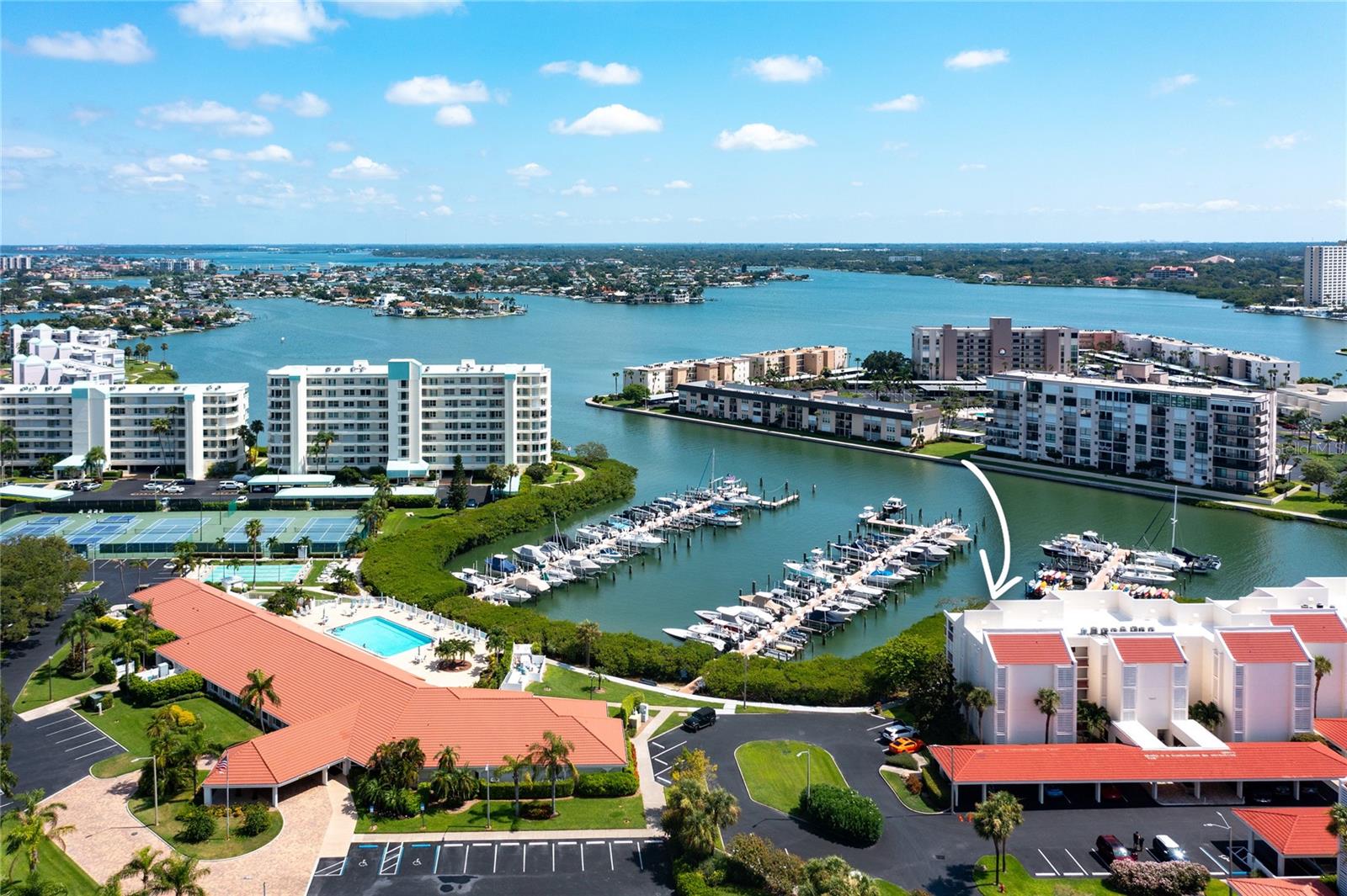 SAVANNAH CONDO - Residential Lease