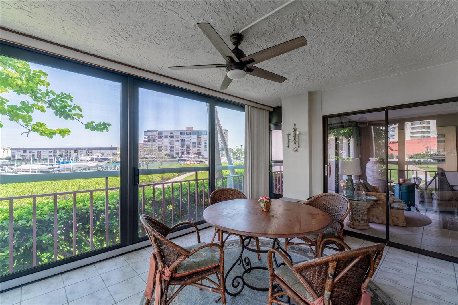 SAVANNAH CONDO - Residential Lease