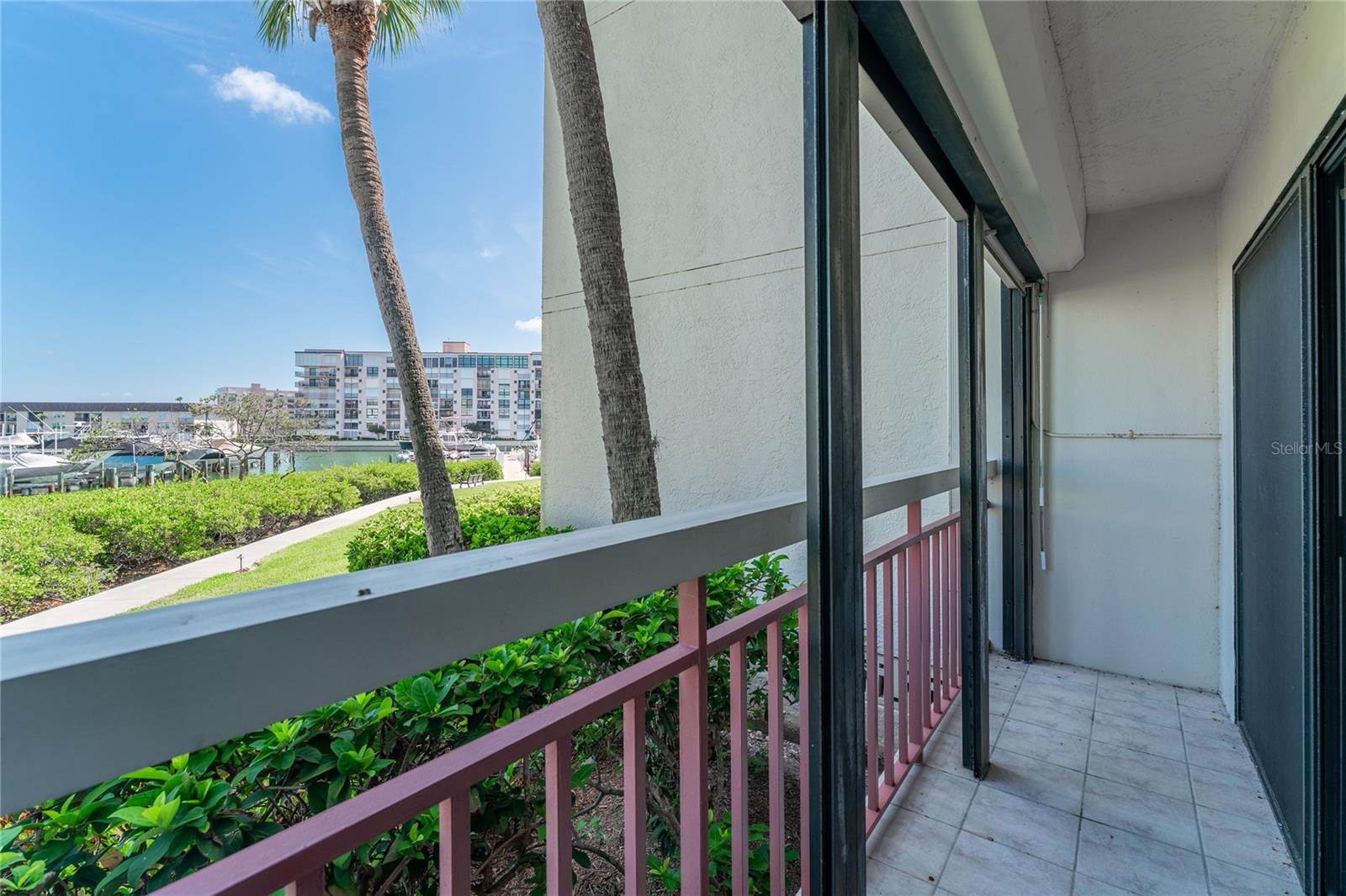 SAVANNAH CONDO - Residential Lease