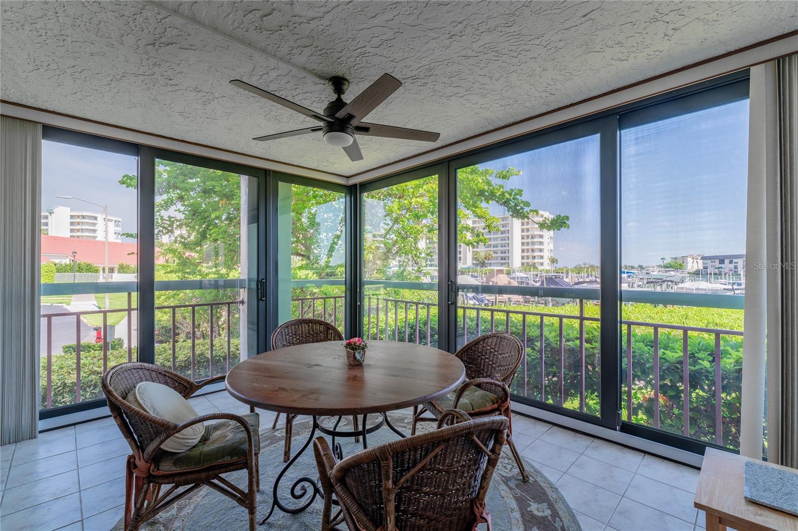 SAVANNAH CONDO - Residential Lease