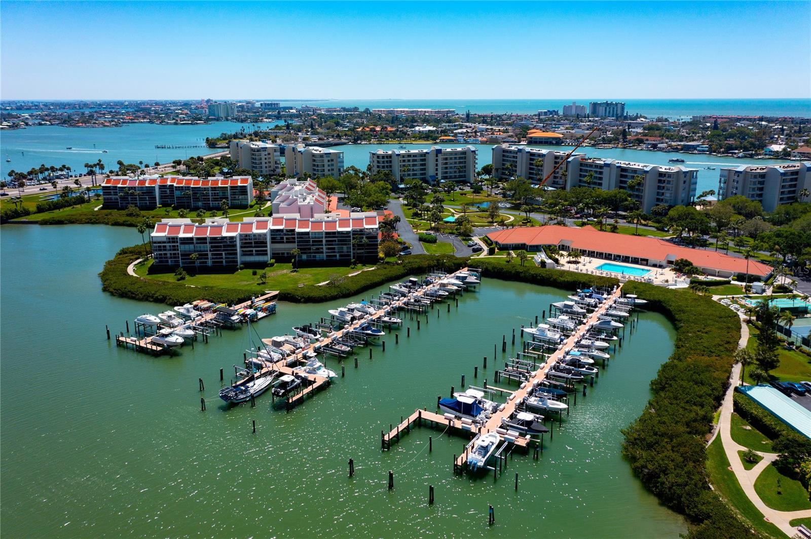 SAVANNAH CONDO - Residential Lease