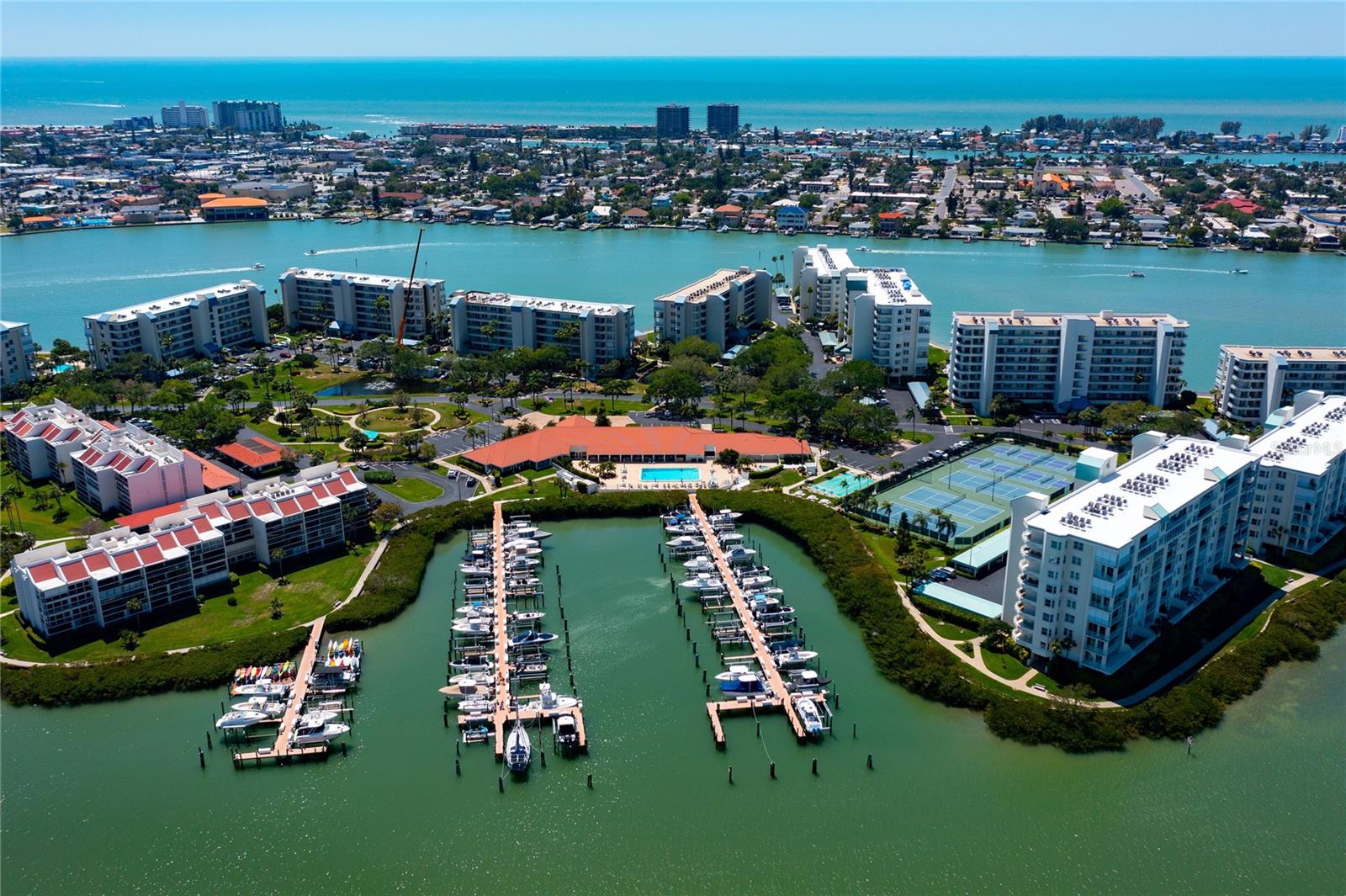 SAVANNAH CONDO - Residential Lease