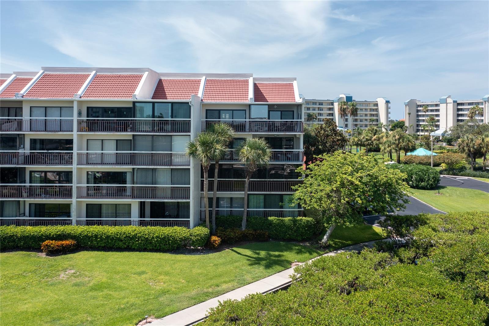 SAVANNAH CONDO - Residential Lease