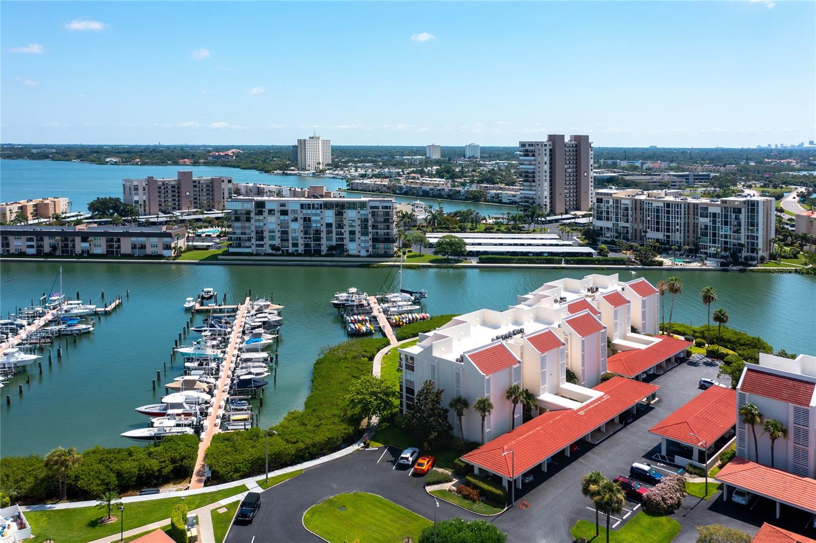 SAVANNAH CONDO - Residential Lease