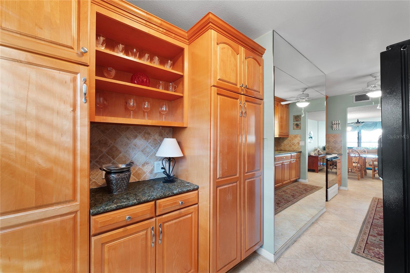 SAVANNAH CONDO - Residential Lease