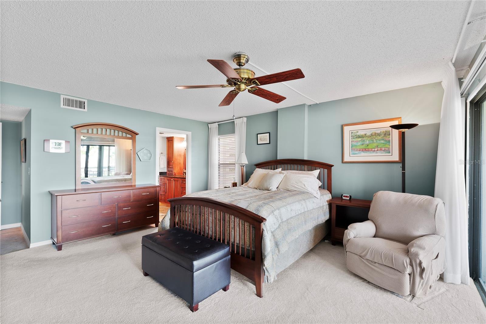 SAVANNAH CONDO - Residential Lease