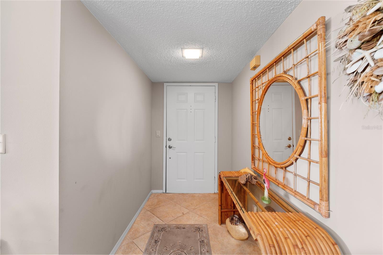 SAVANNAH CONDO - Residential Lease