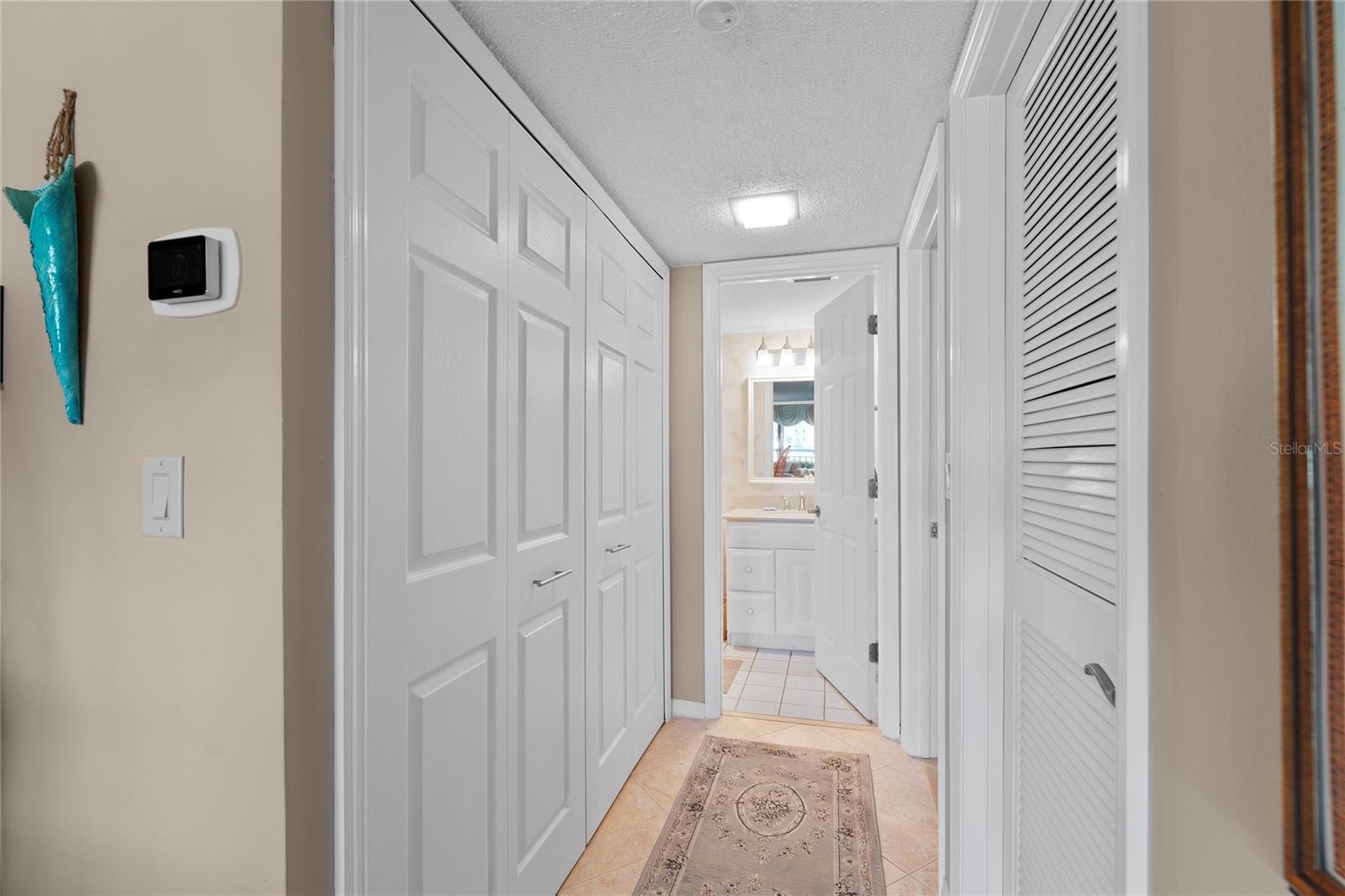 SAVANNAH CONDO - Residential Lease