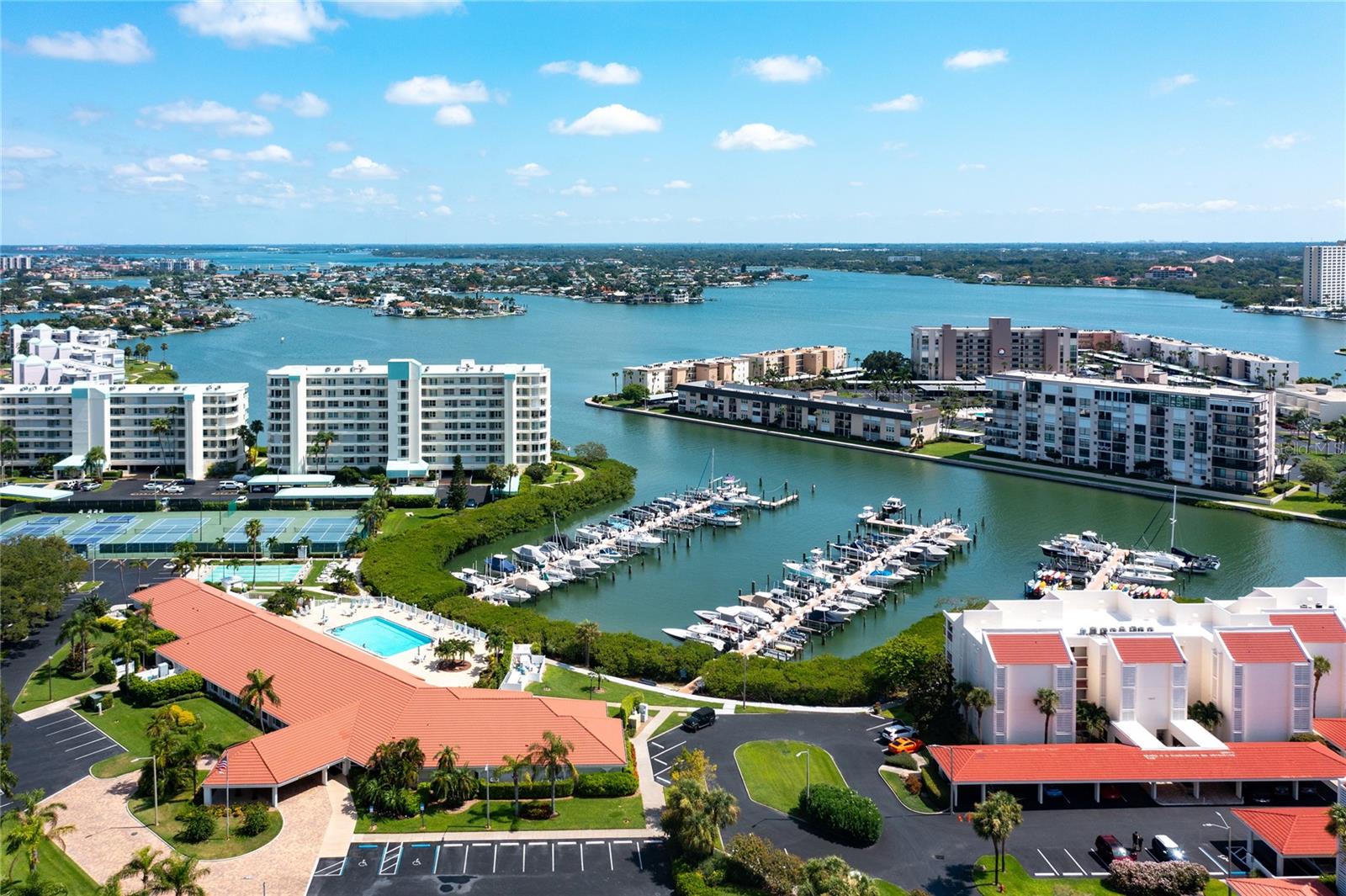 SAVANNAH CONDO - Residential Lease