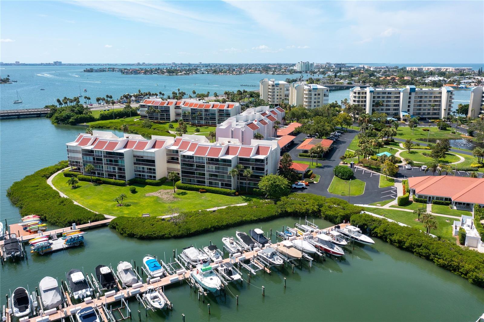 SAVANNAH CONDO - Residential Lease