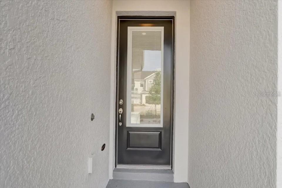 LAKE MDW LNDG - Residential Lease