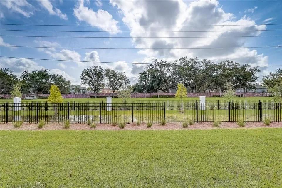 LAKE MDW LNDG - Residential Lease