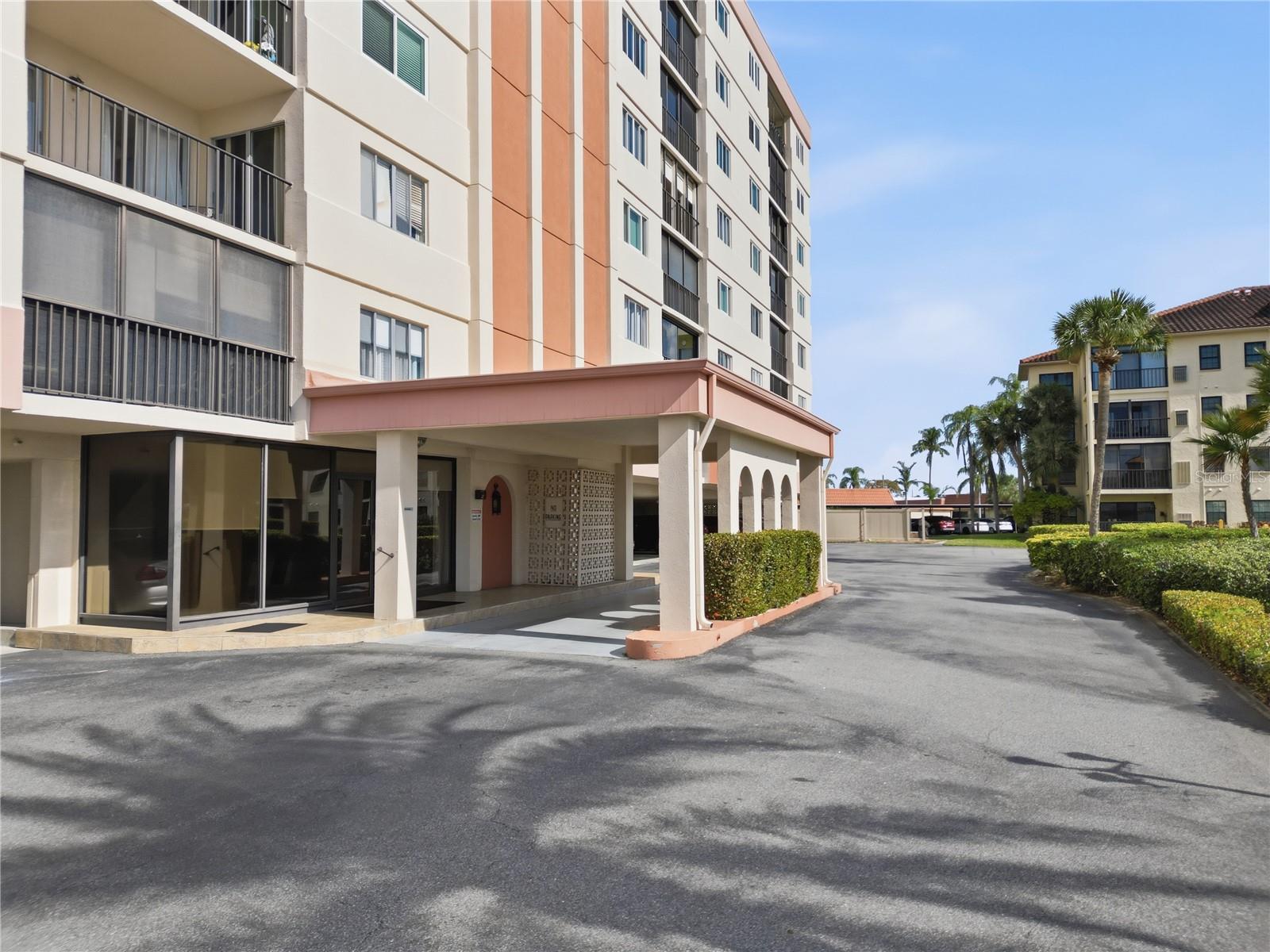 19029 US HIGHWAY 19 N 9-401