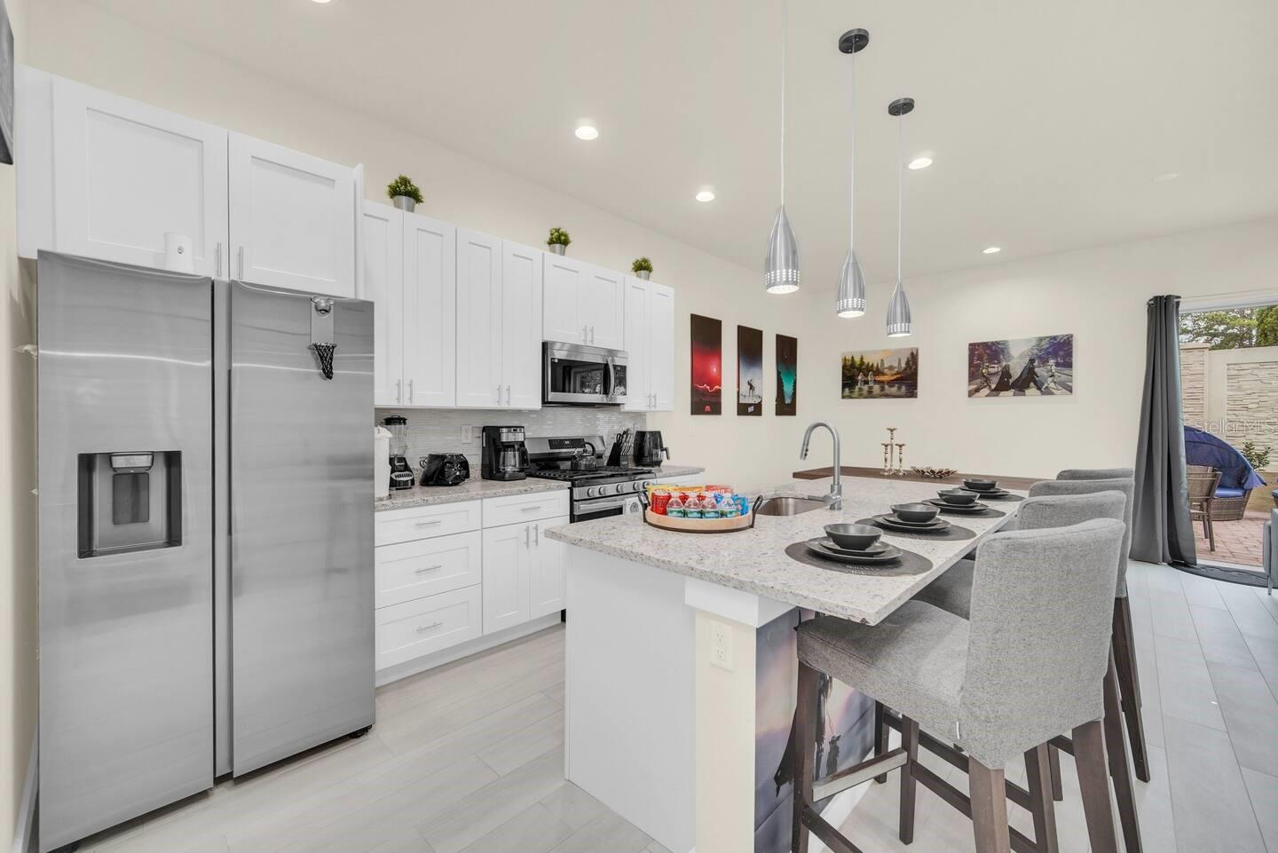 7587 SUNFLOWER CIRCLE