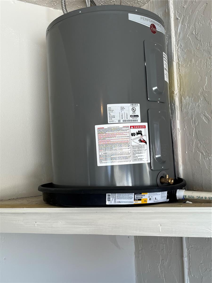 MEADOWS - Residential