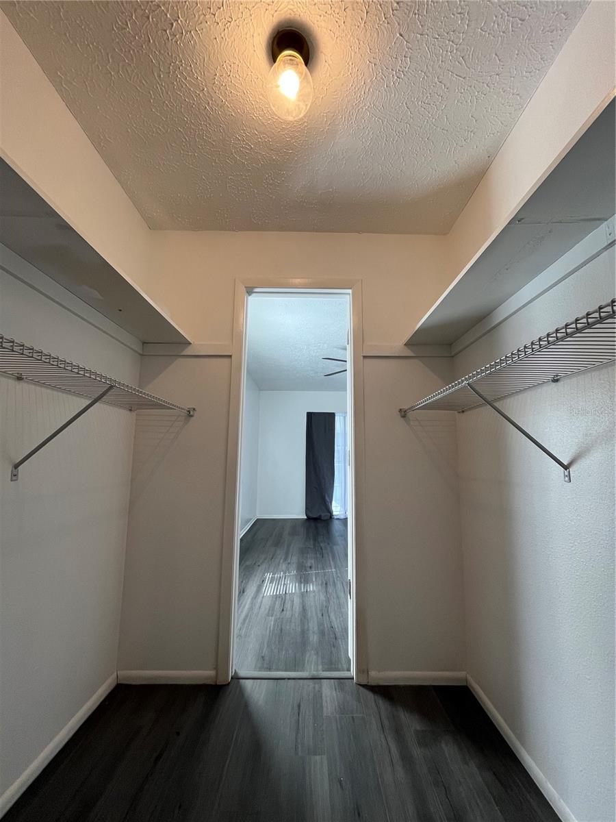 MEADOWS - Residential