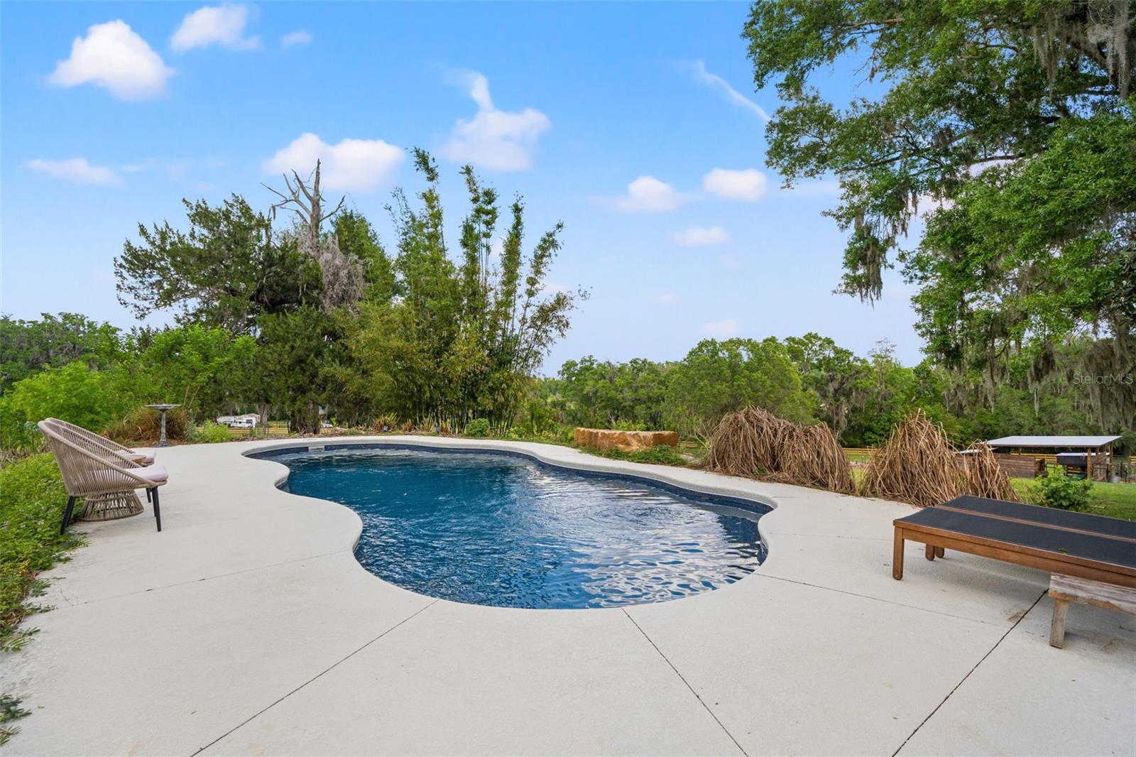 WHITMAN - Residential