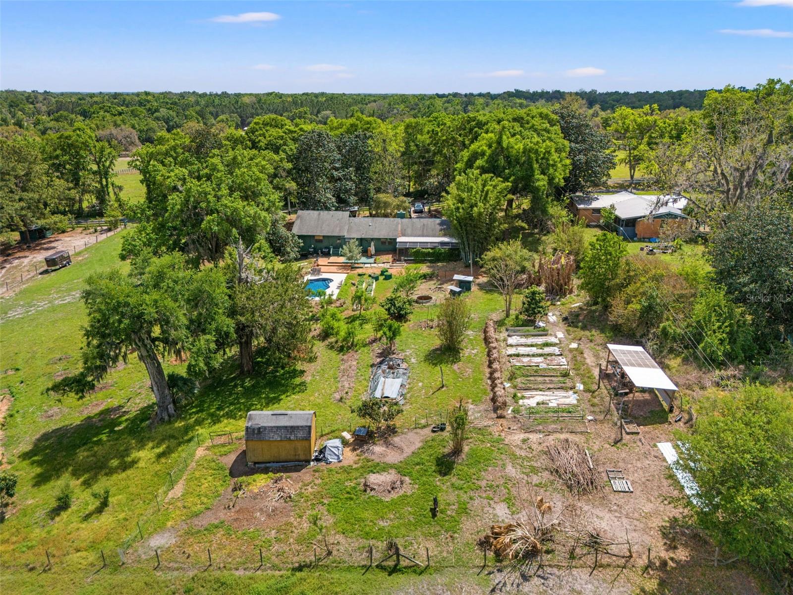 WHITMAN - Residential