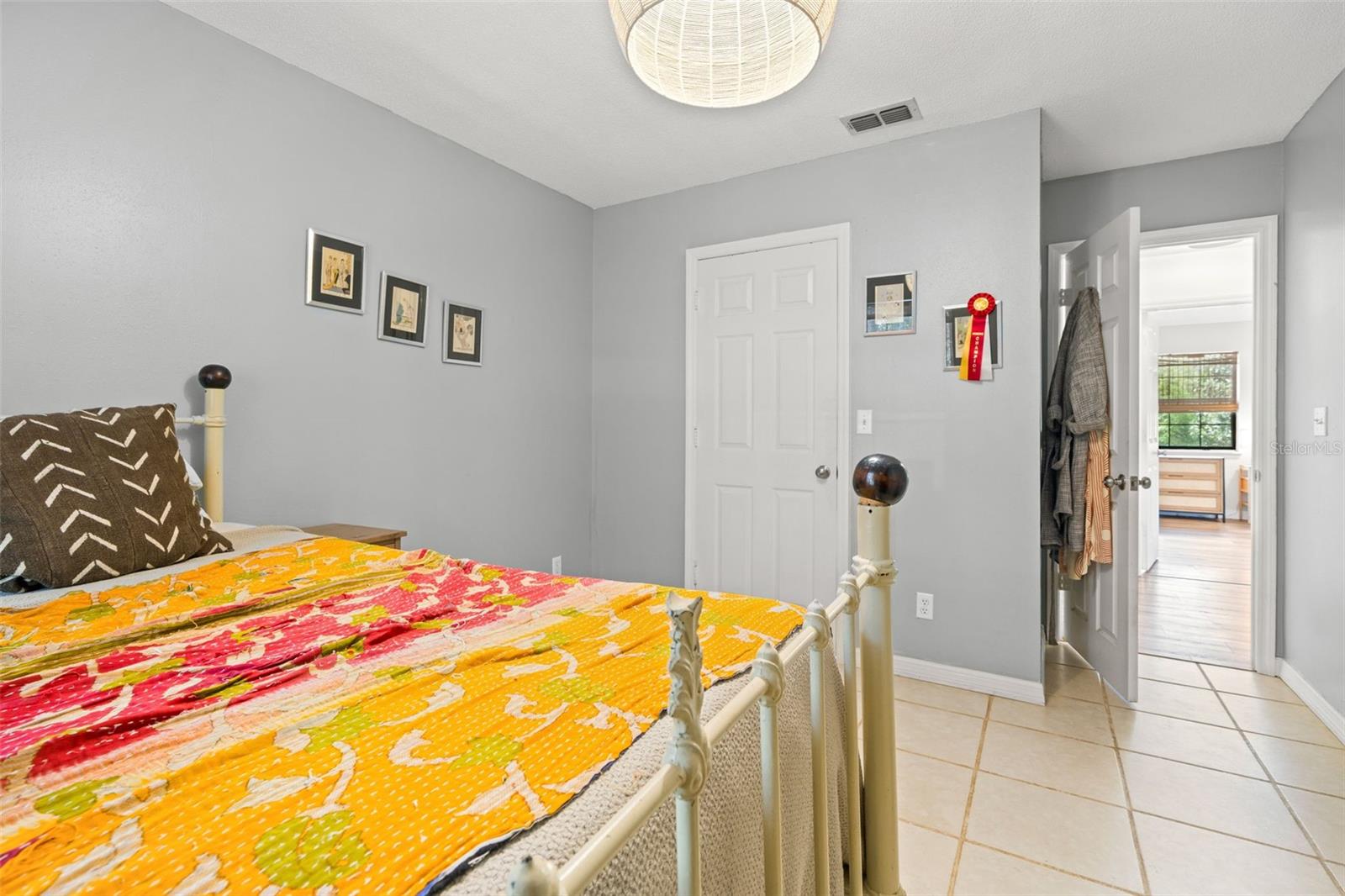 WHITMAN - Residential