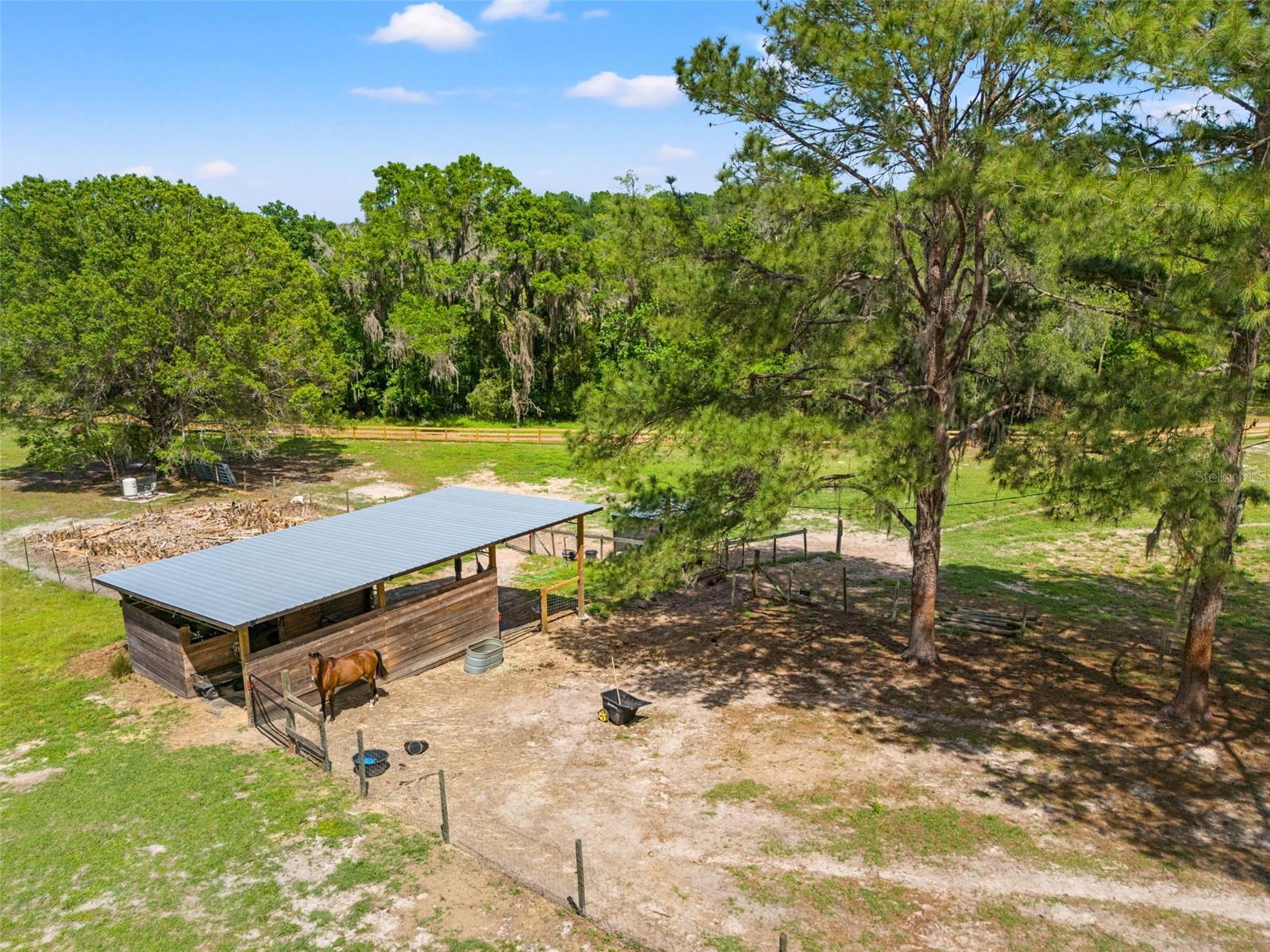 WHITMAN - Residential