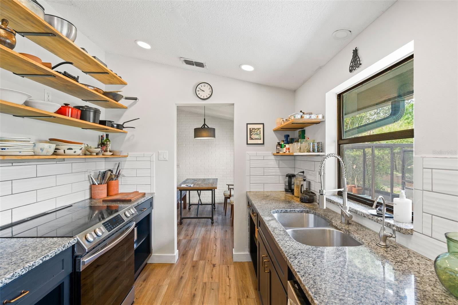 WHITMAN - Residential