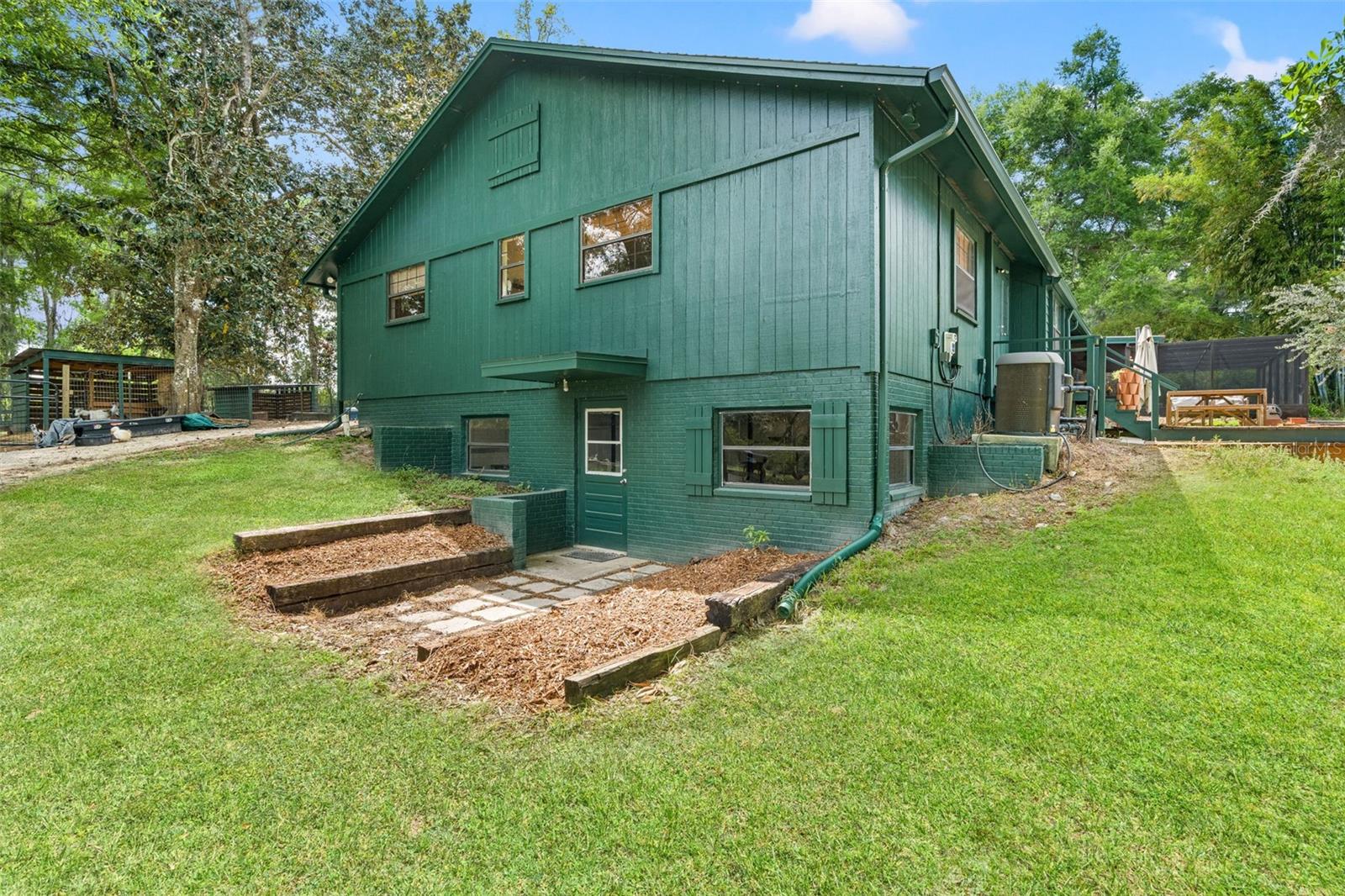 WHITMAN - Residential