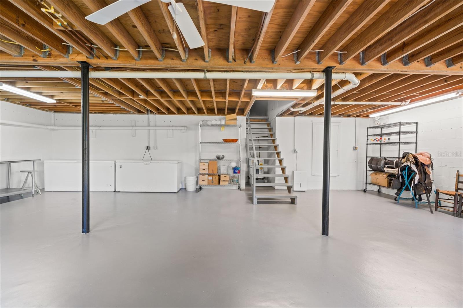 WHITMAN - Residential