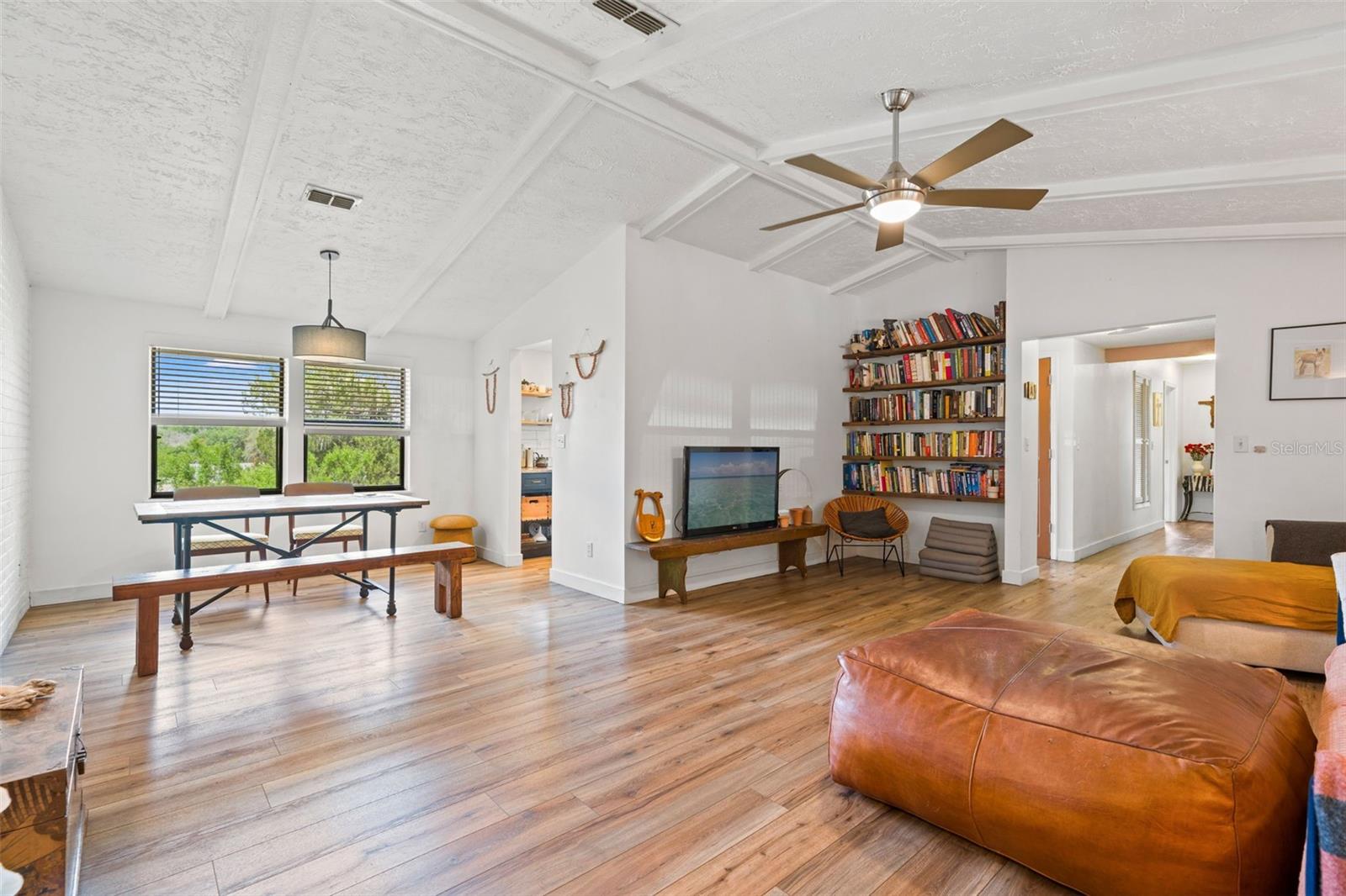 WHITMAN - Residential