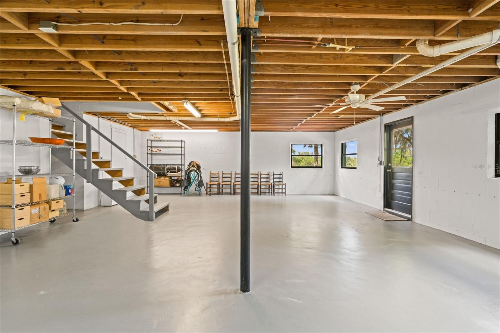 WHITMAN - Residential