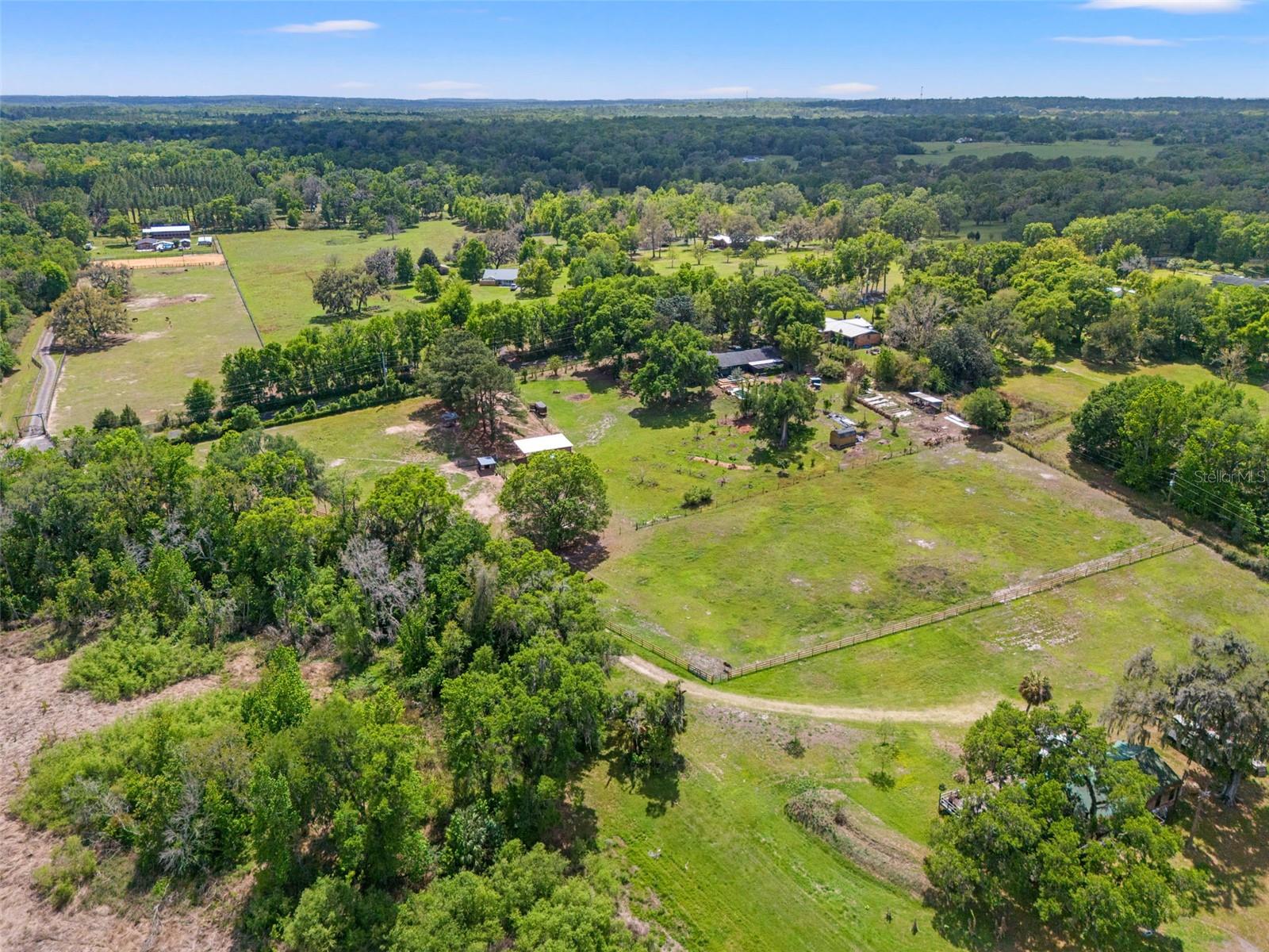 WHITMAN - Residential