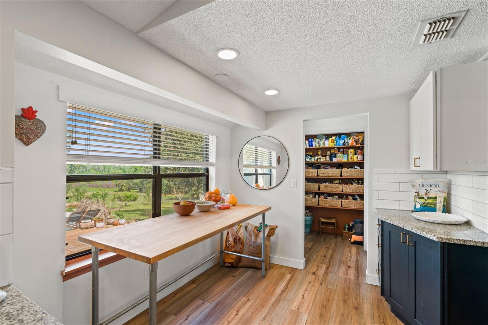 WHITMAN - Residential