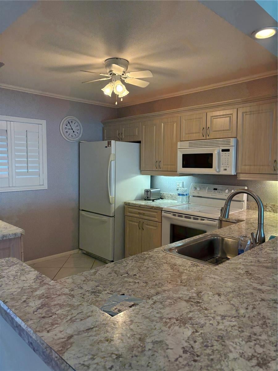 868 BAYWAY BOULEVARD 312