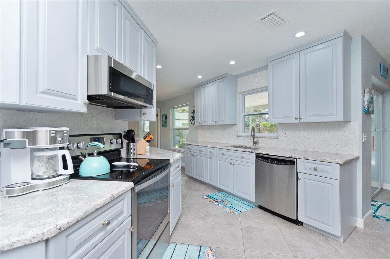 RANCHWOOD ESTATES - Residential