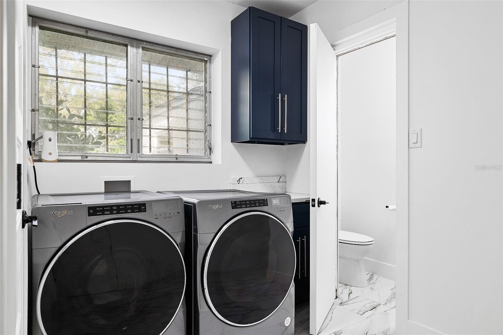 WHITFIELD ESTATES - Residential Lease