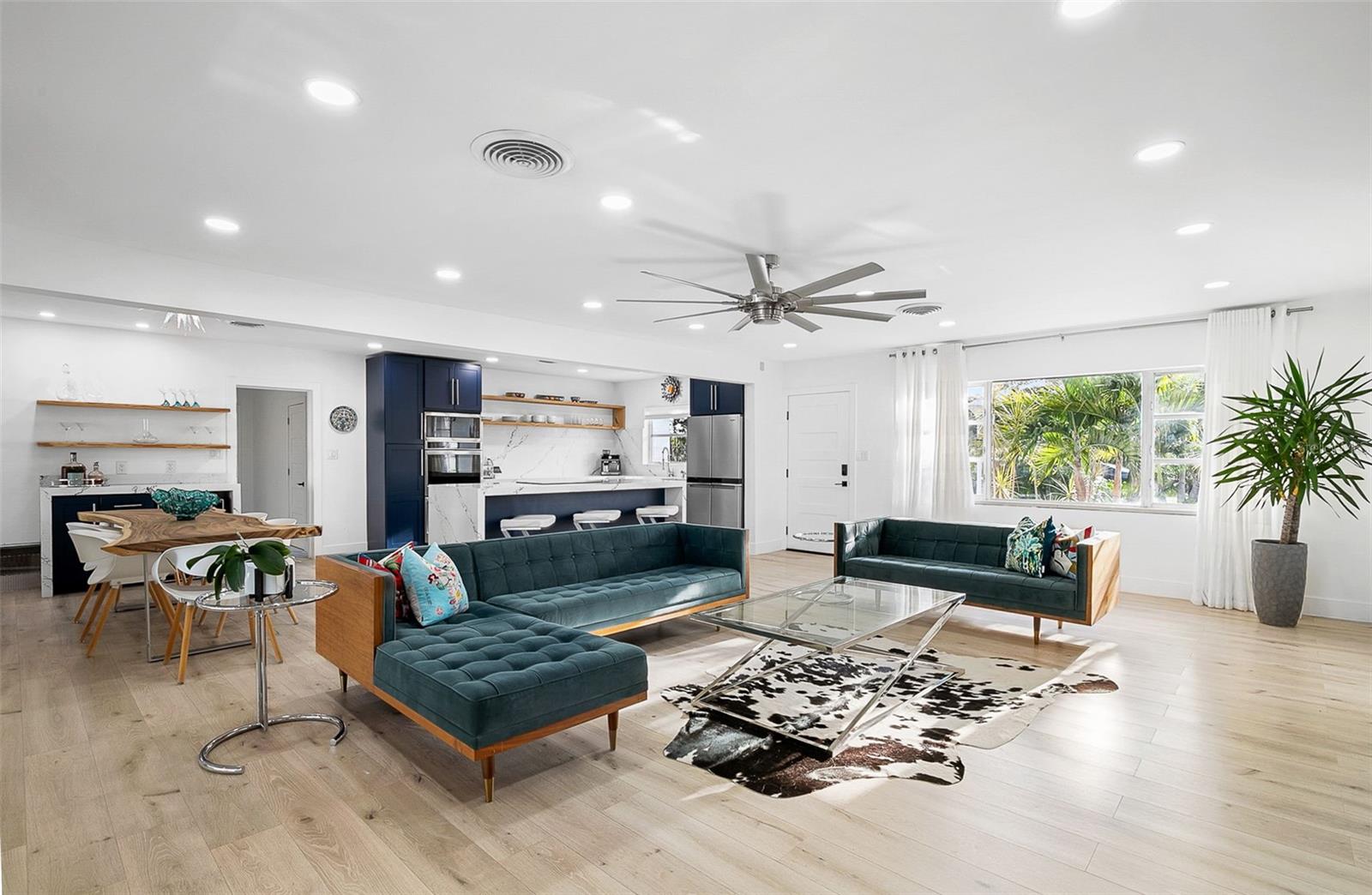 WHITFIELD ESTATES - Residential Lease