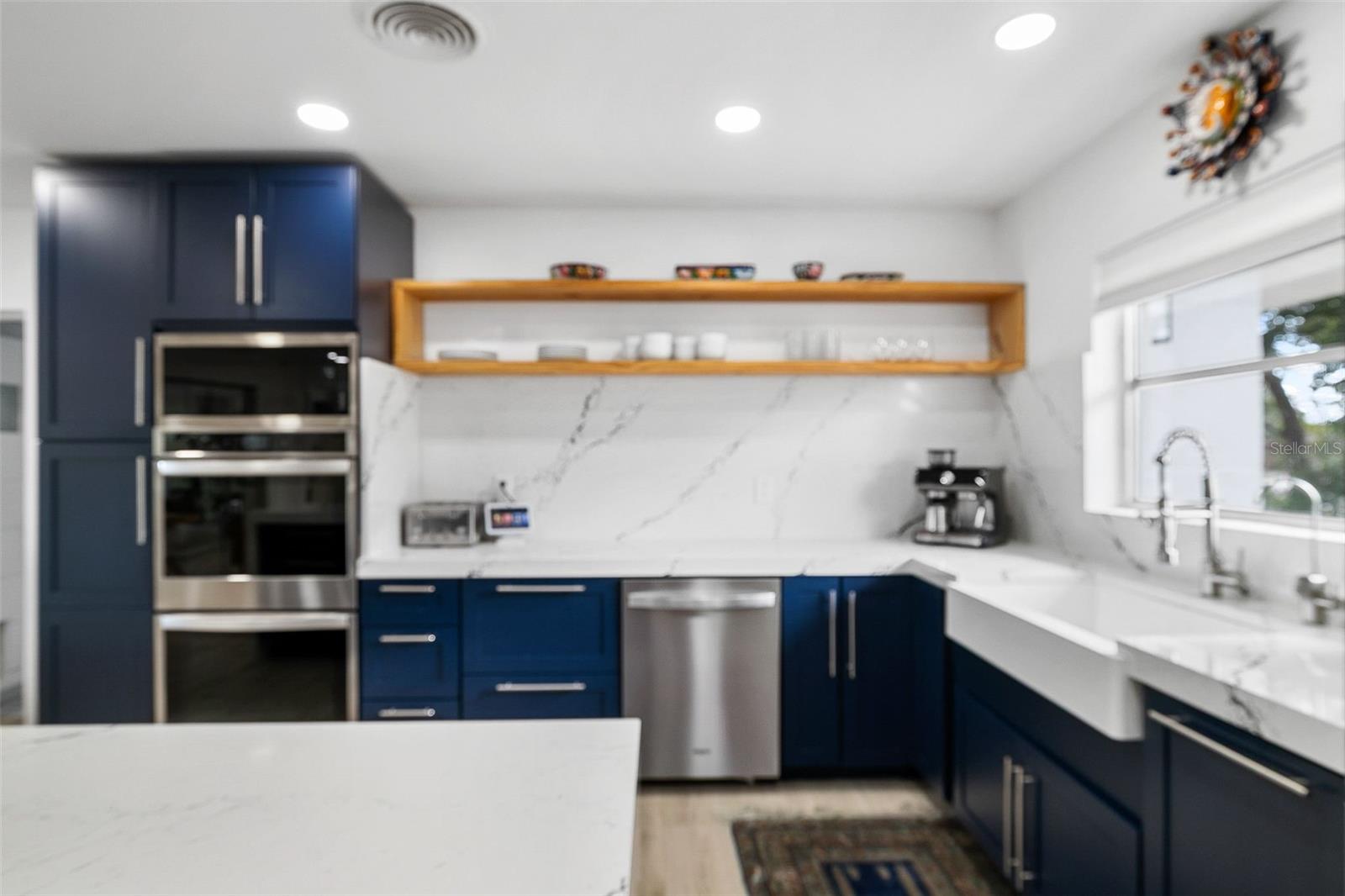 WHITFIELD ESTATES - Residential Lease