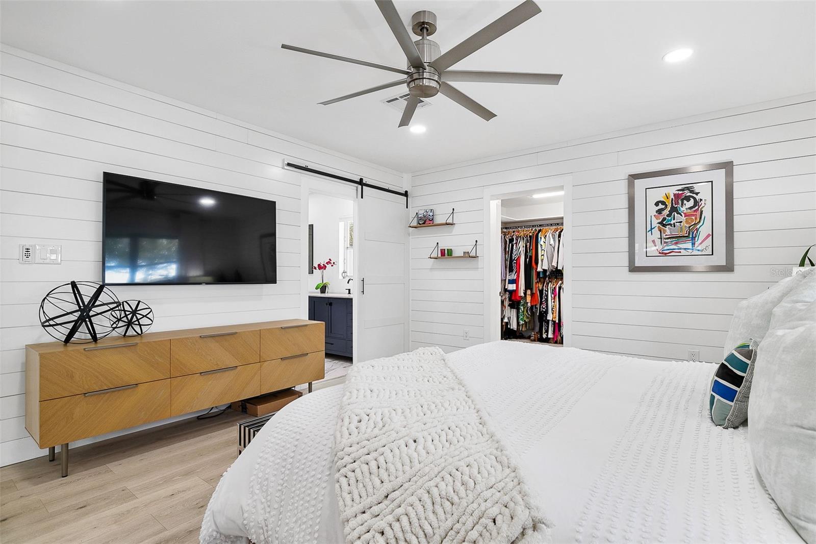 WHITFIELD ESTATES - Residential Lease