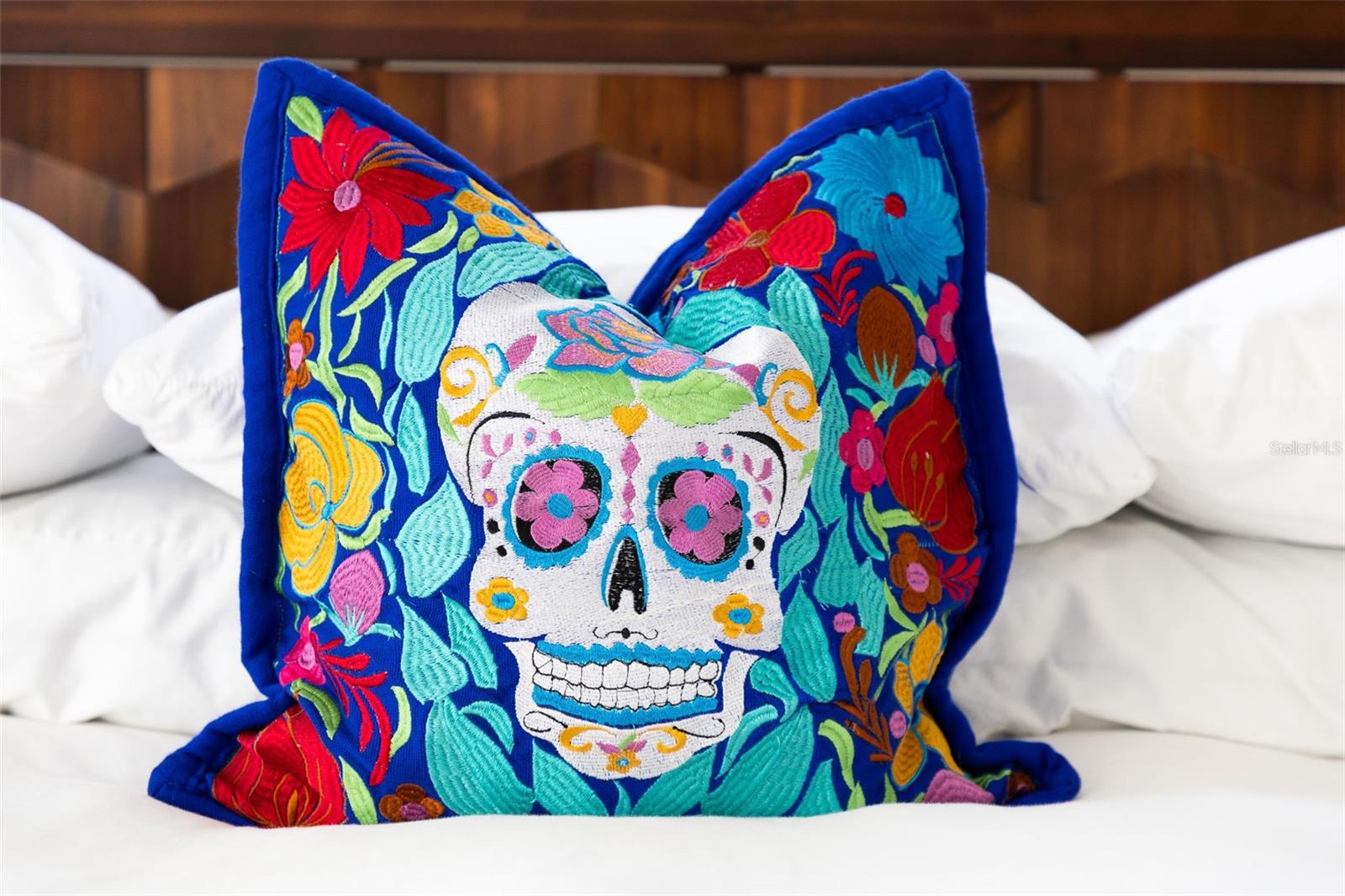 WHITFIELD ESTATES - Residential Lease