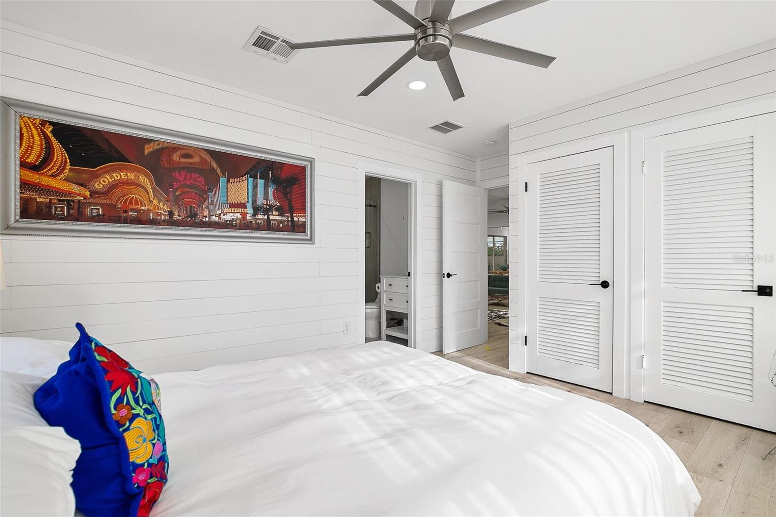 WHITFIELD ESTATES - Residential Lease