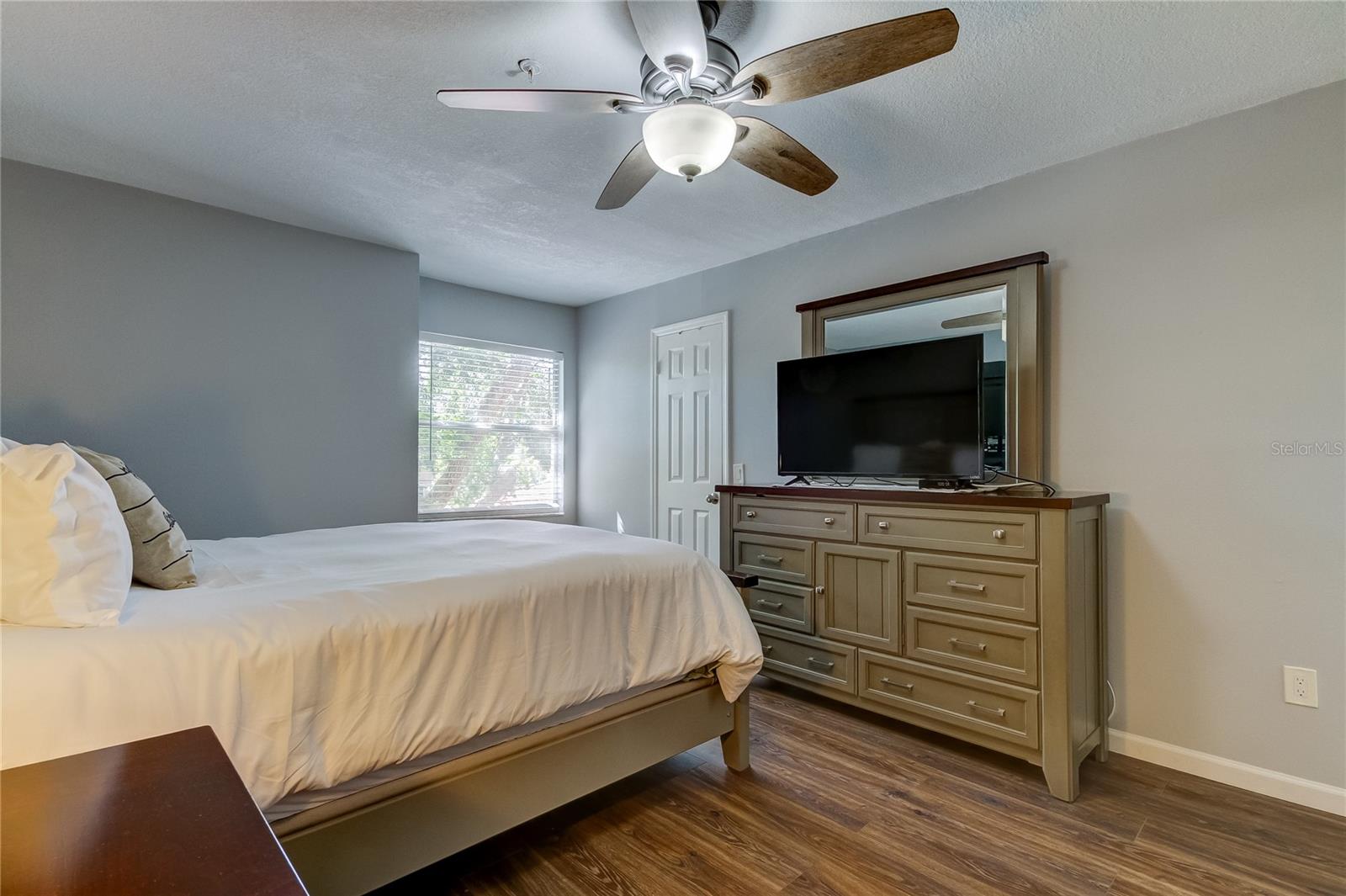 AUDUBON CONDO AT FEATHER SOUND - Residential