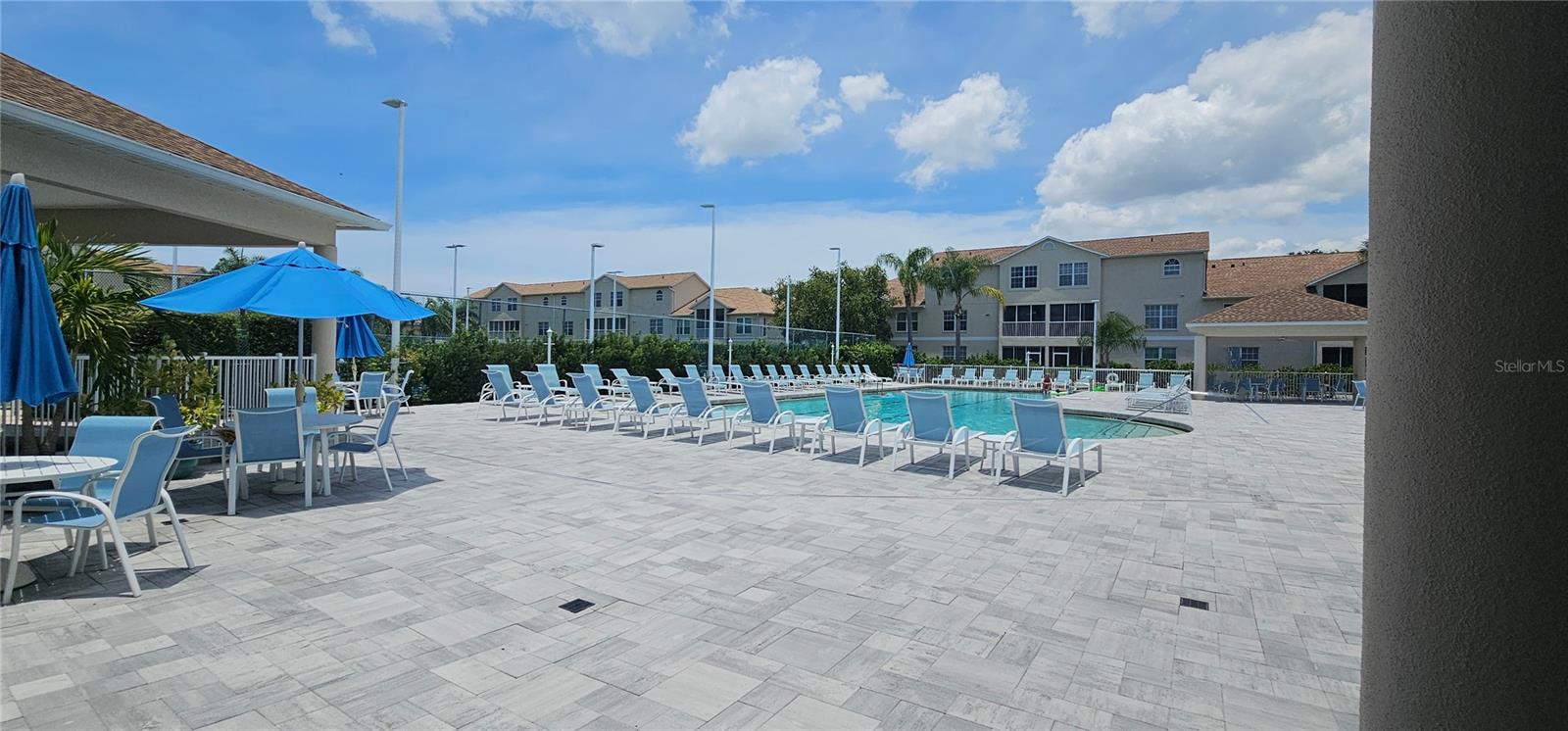 PINESTONE AT PALMER RANCH - Residential Lease