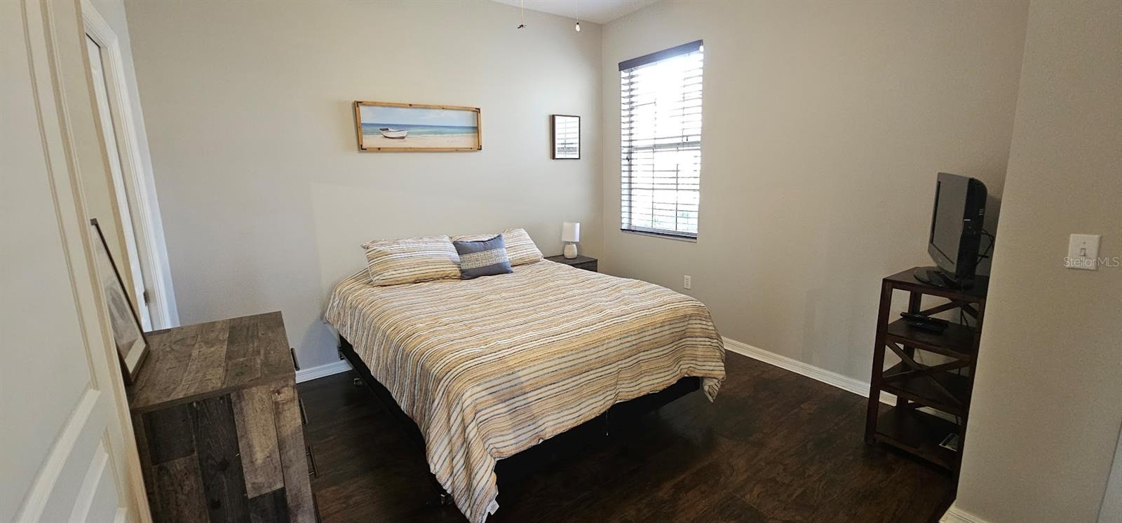 PINESTONE AT PALMER RANCH - Residential Lease