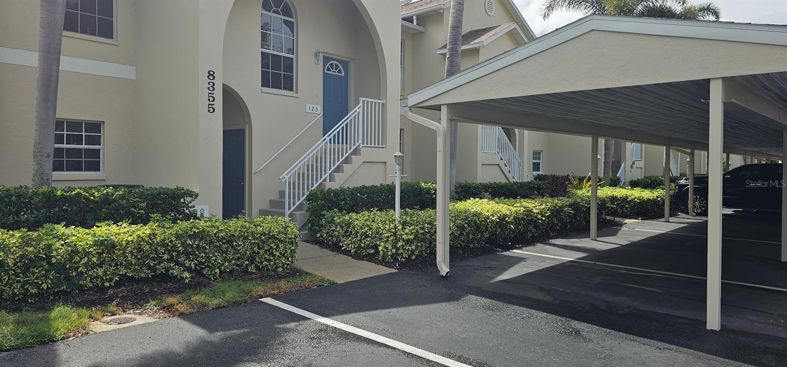 PINESTONE AT PALMER RANCH - Residential Lease